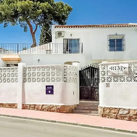 וילה Chic With Pool, Garden And Parking Rems *